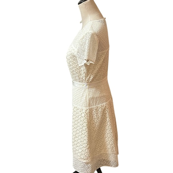 Banana Republic White Sheath Dress with Flutter Sleeves - Picture 2 of 5